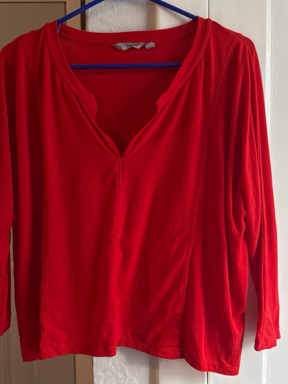 Athleta Red V-Neck Long Sleeve Tee